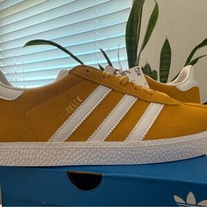adidas Kids Gazelle Sneakers - Mustard Yellow and White